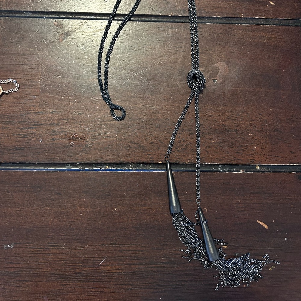 Kendra Scott Black Necklace